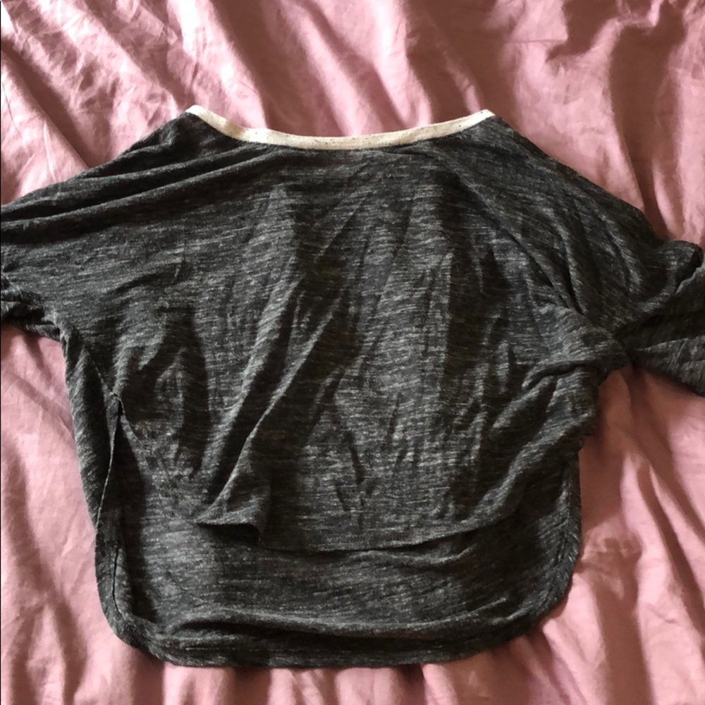 Aéropostale Grey Crop Top Tee